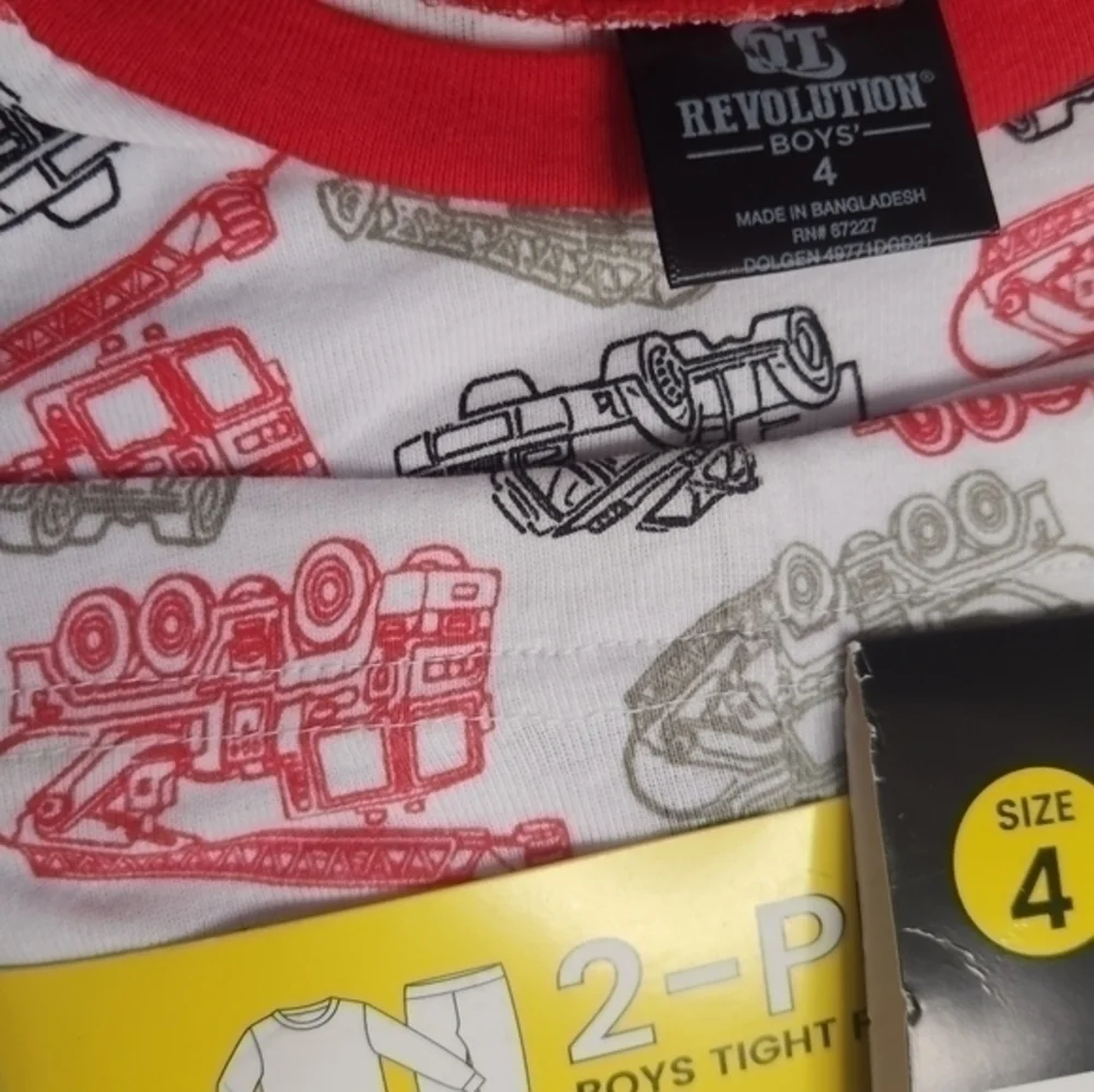 NWT Size 4 tight‎ fit pajamas dinosaurs trucks 2 pair sleepwear 1 price